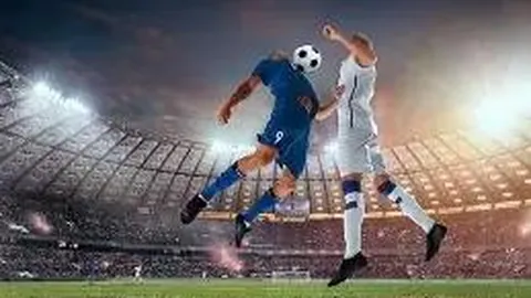 校园足球盛会圆满收官，奖杯荣耀归属，足球热潮席卷校园