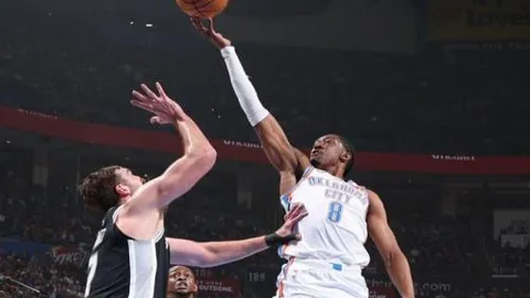 “姆巴佩加速回归，却遗憾错过马德里德比巅峰对决！”