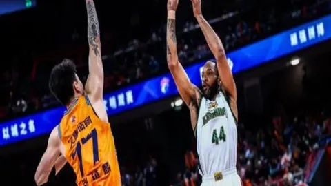 湖人新星收官战高效17分，侧翼新星手感复苏