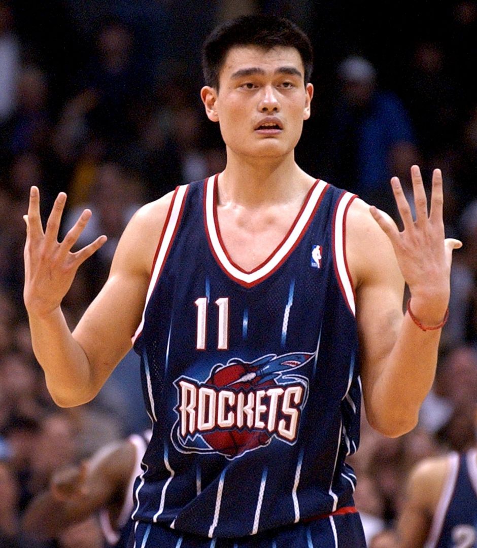 相较于陈哲